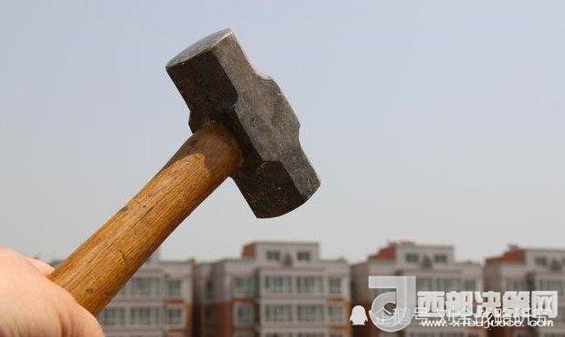 房地產(chǎn)專家劉全！高房?jī)r(jià)傷害了多少人？