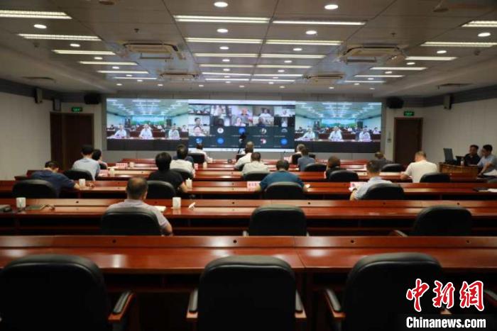 專家共話“最多跑一次”改革:從物理整合走向化學(xué)融合